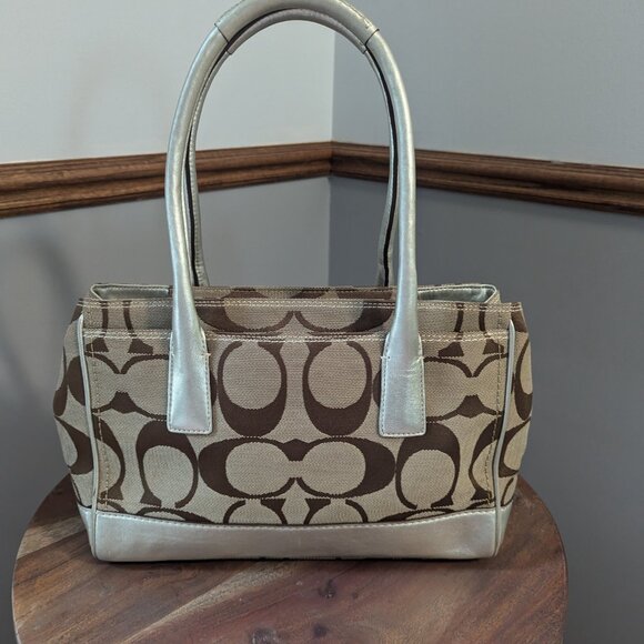 Coach Hampton Madeline Signature Satchel 11557 - Picture 2 of 11